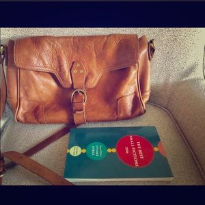 Super pretty leather made well bag